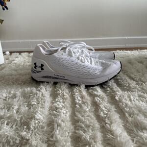 White Hovr sonic 3 Under Armour trainers